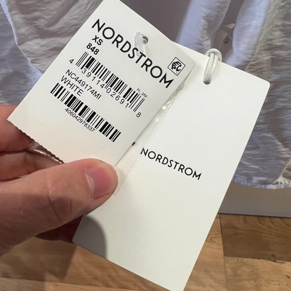 NORDSTROM Pleated Neck Boxy Top In White - Picture 3 of 4